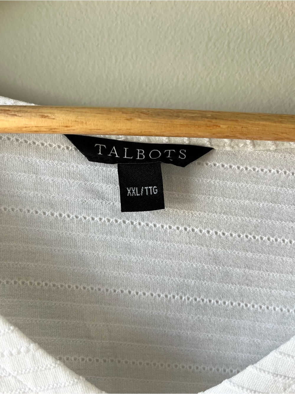 Talbots V-Neck White Short Sleeve Textured Striped Top Size XXL -Coastal Summer - Picture 5 of 7